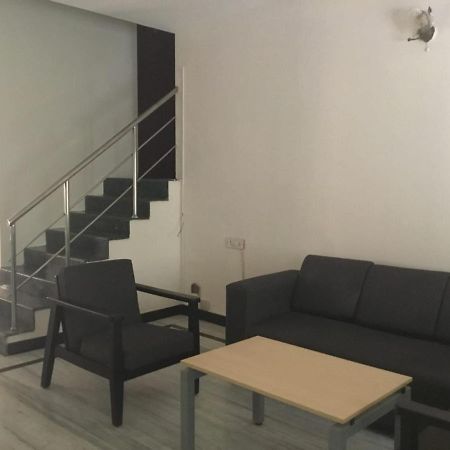 Roshini Serviced Apartments Ченнаї Екстер'єр фото